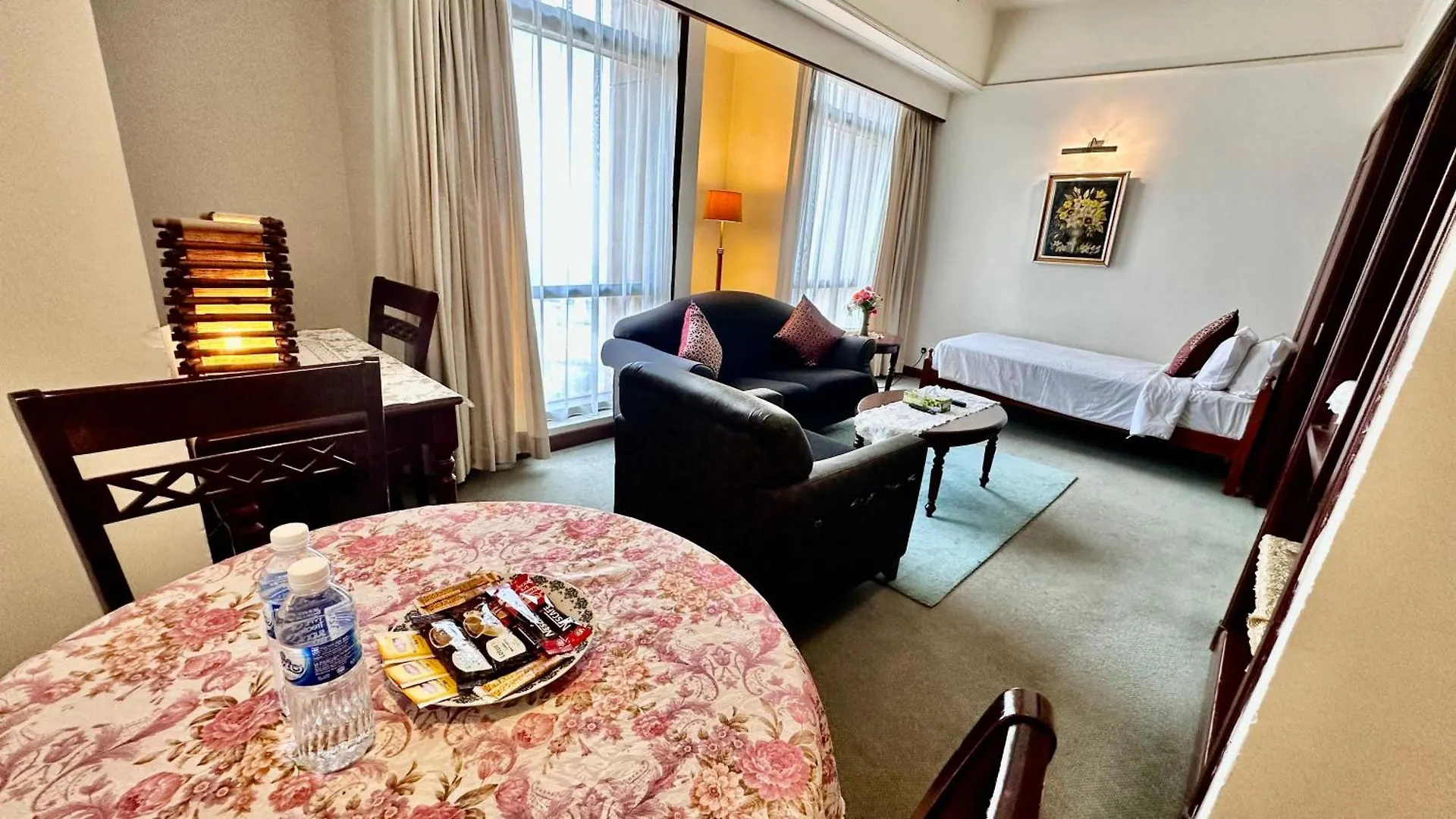 Rj Service Suite At Times Square Kuala Lumpur