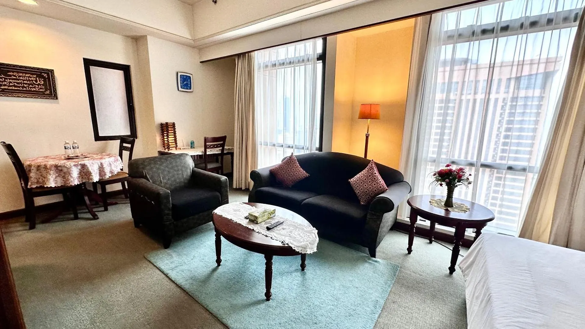 Rj Service Suite At Times Square Kuala Lumpur 0*,