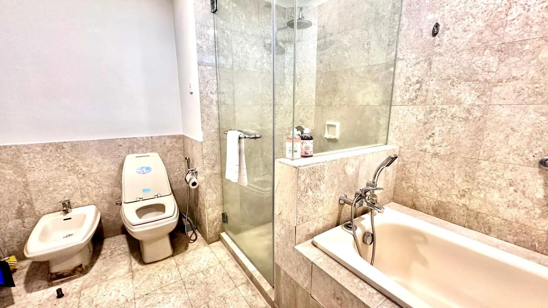 Rj Service Suite At Times Square Kuala Lumpur Apartment
